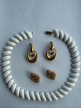 Vintage Napier Lot of 3 - 1 White Enamel Necklace 2 Pair Gold tone Earrings.
